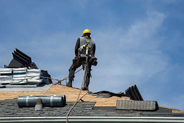 Professional Gutter Installation technician working in Hyde Park, NY